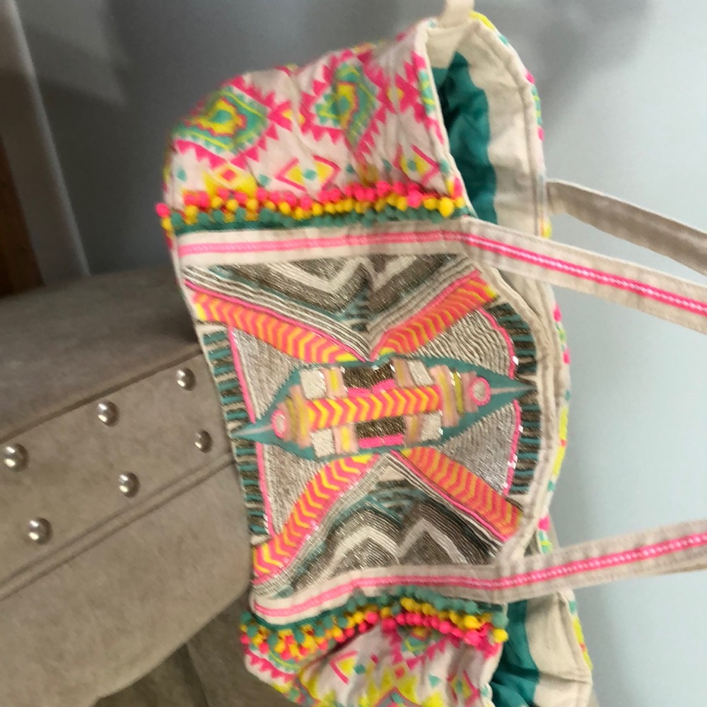 America & Beyond Tote